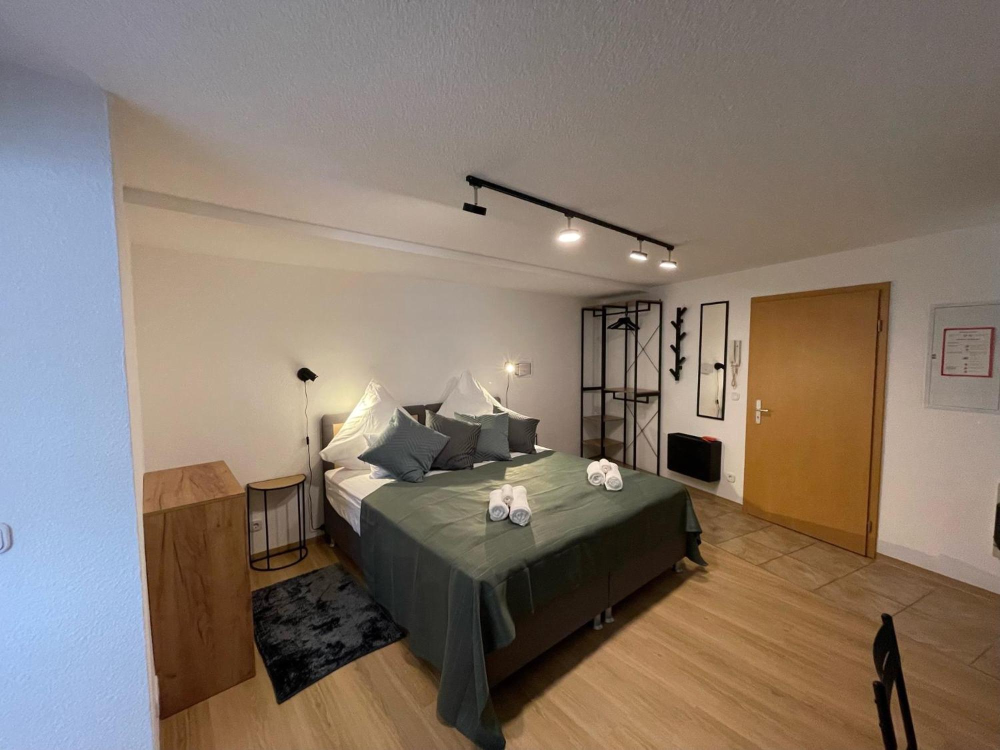 Apartment Violine1 Am Bahnhof-City Байройт Екстериор снимка